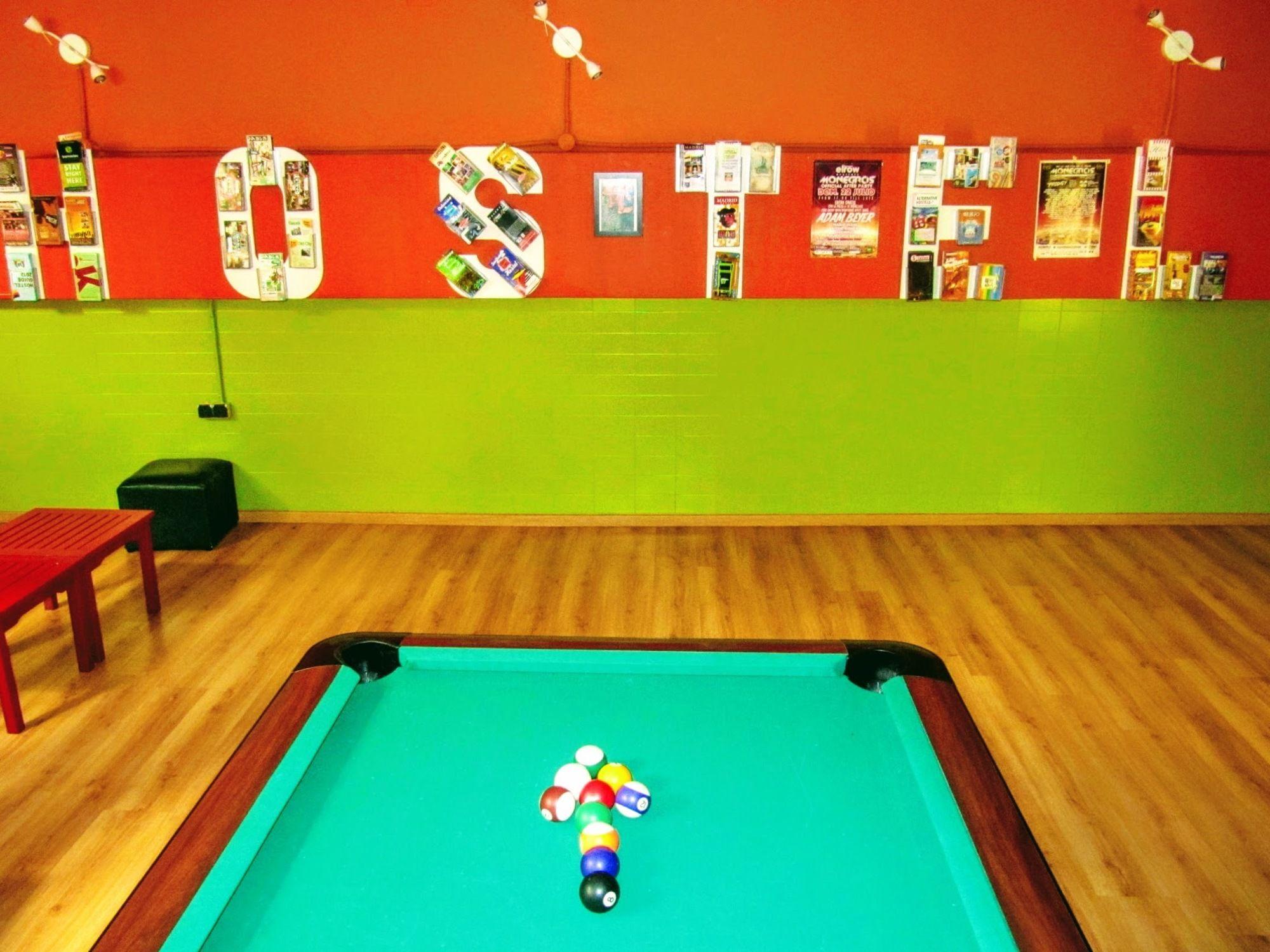 巴塞罗那黄燕旅馆旅舍 外观 照片 Hostel